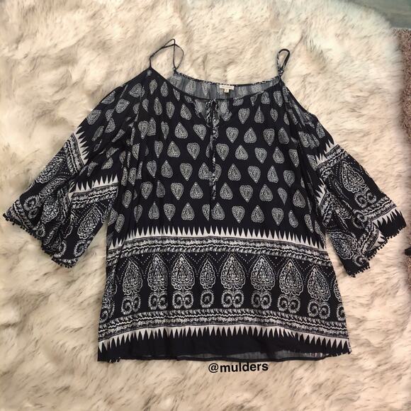 En Creme ASOS Boho Bandana Print Dark Blue & White Cold Shoulder Shift Dress - Picture 3 of 12